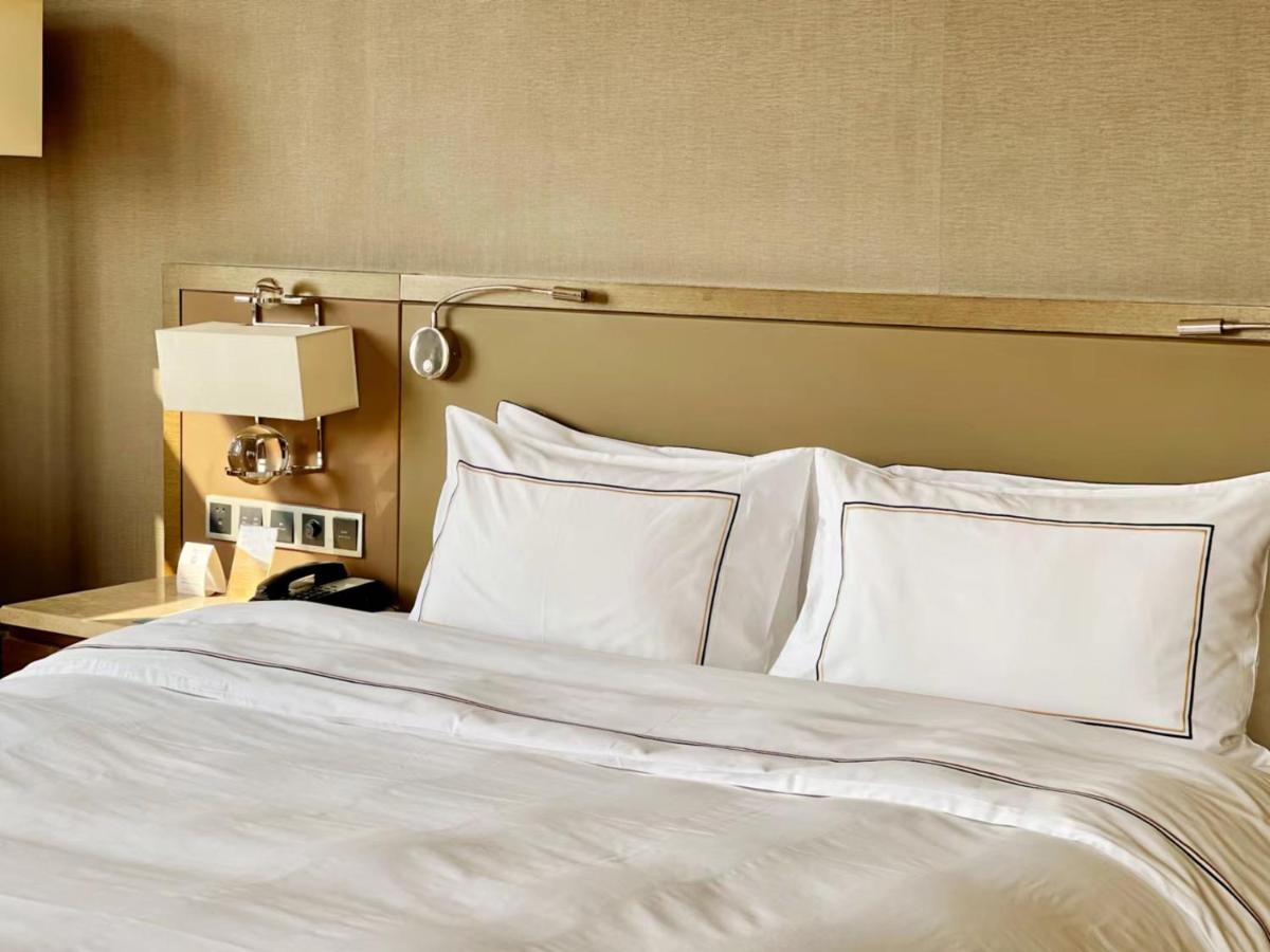 Hotel Melia Jinan Zewnętrze zdjęcie